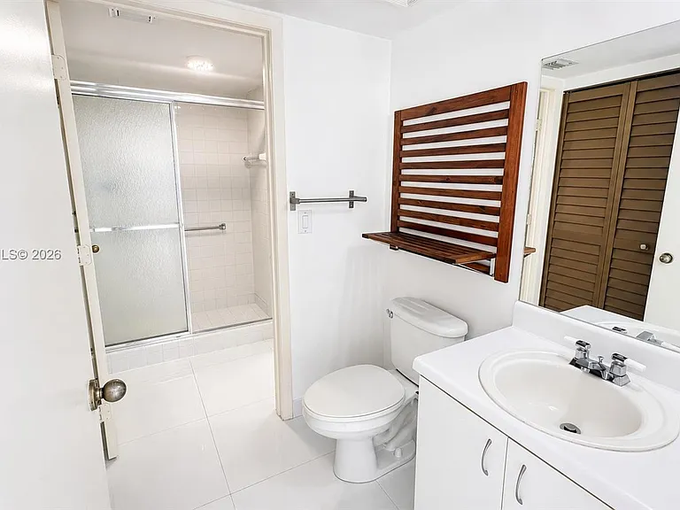 9560 Weldon Cir #J308 — Photo 12