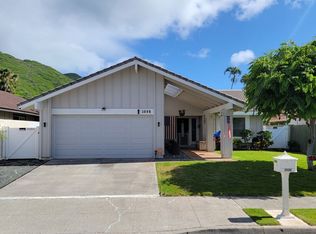 1098 Mokuhano St, Honolulu, HI 96825