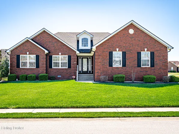 133 E Piedmont Dr, Vine Grove, KY 40175
