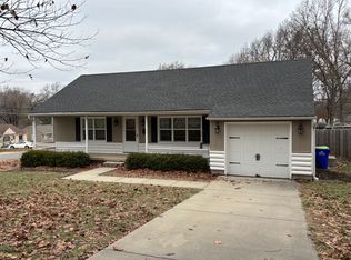 6516 Santa Fe Dr, Overland Park, KS 66202