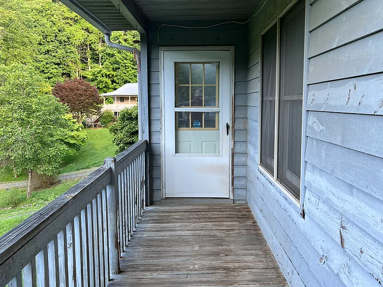 28 Brown Hollow Ln #B — Photo 12