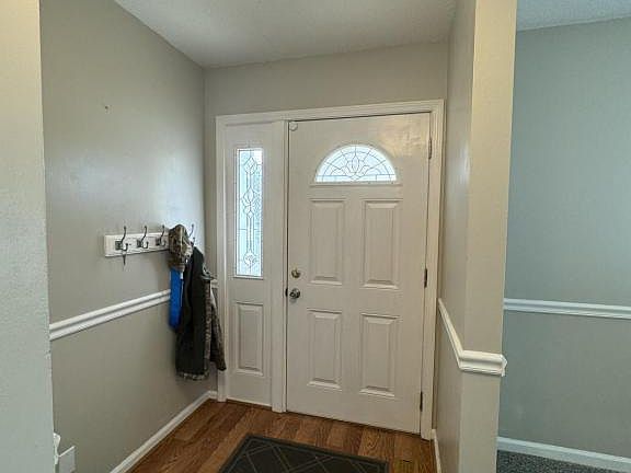 2nd image of 103 E Carnegie Ln