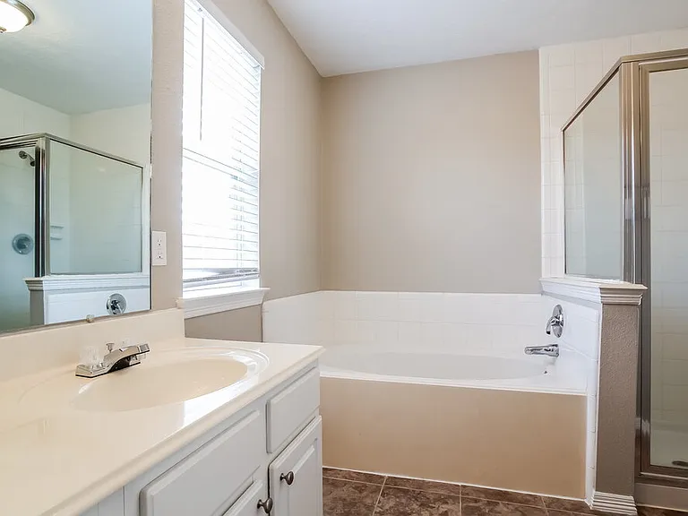 26614 Cypresswood Dr — Photo 11