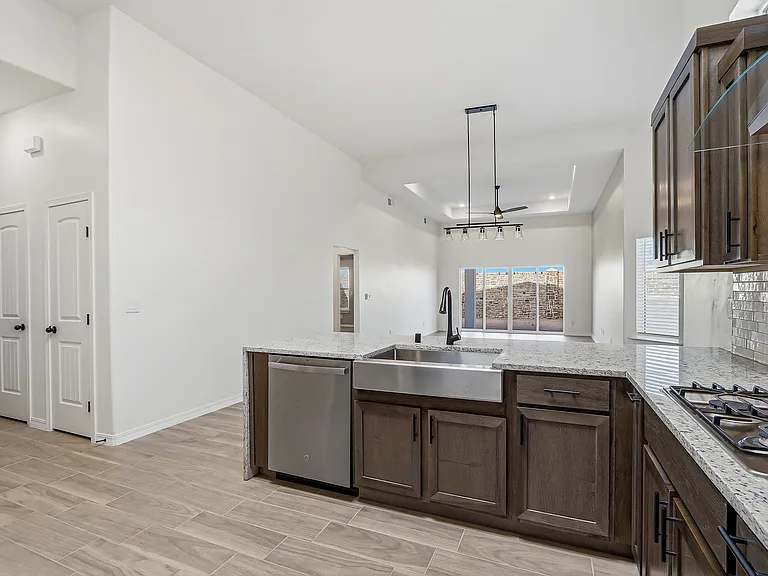 15340 Resolve Dr — Photo 11