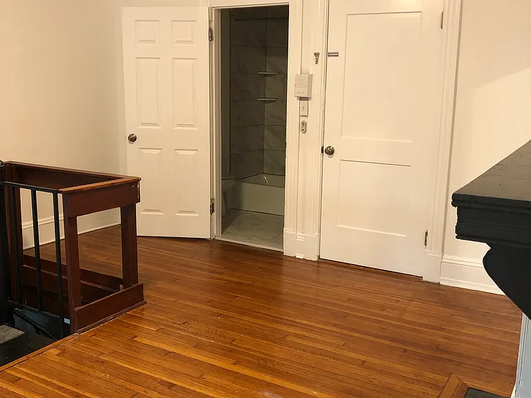 4727 Springfield Ave #1 — Photo 9