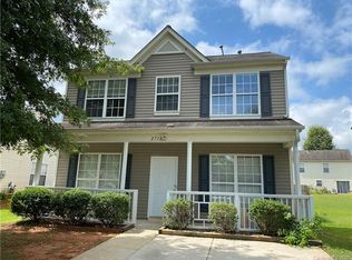 2712 Mulberry Pond Dr, Charlotte, NC 28208