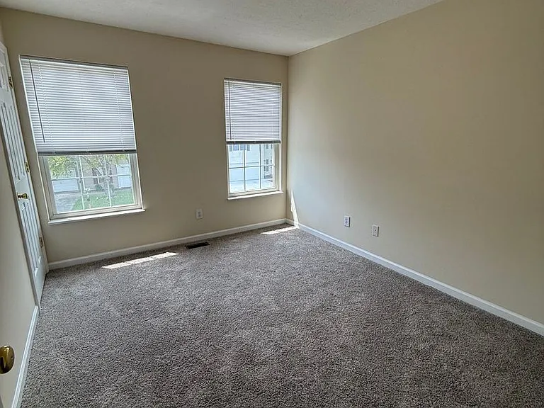 2333 Settlers Ridge Ln — Photo 13