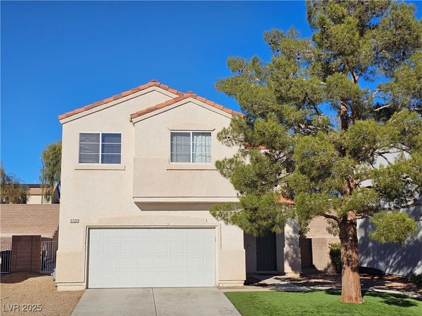 3732 Shimmering Creek Ave