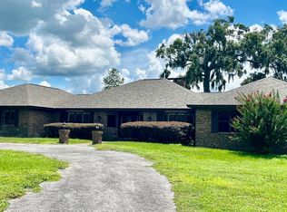 37700 Clinton Ave, Dade City, FL 33525