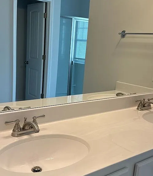 970 Laurel Cove Dr — Photo 7