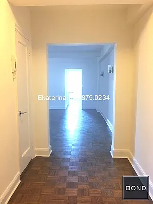 Rented by Bond New York | media 5