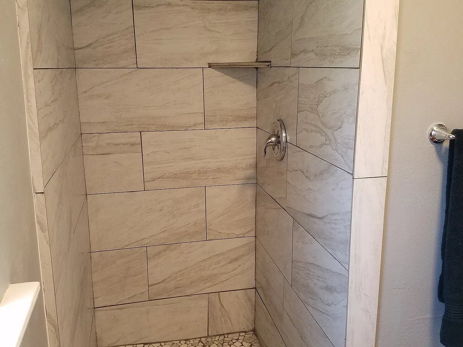 1 Bedroom 1 Bath — Photo 4