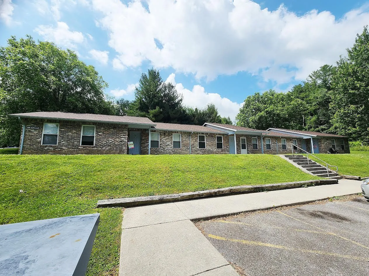 1 bed, 1.0 bath, 625 sqft, $650 — Photo 1