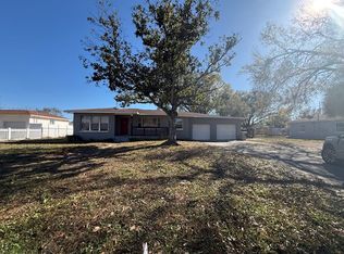 2916 W Douglas St, Tampa, FL 33607