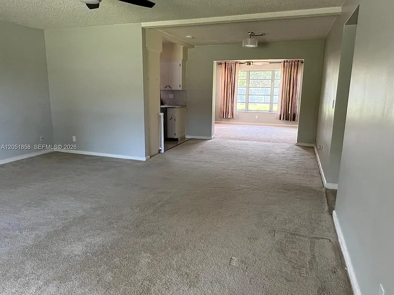 5637 Jefferson St — Photo 3