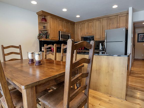 3rd image of 4690 Vail Racquet Club Dr #15-A2