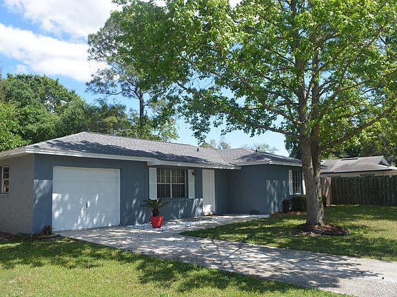 3rd image of 6319 Dickens Dr