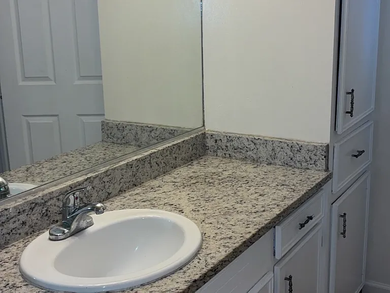 3510 Crestside Dr — Photo 13