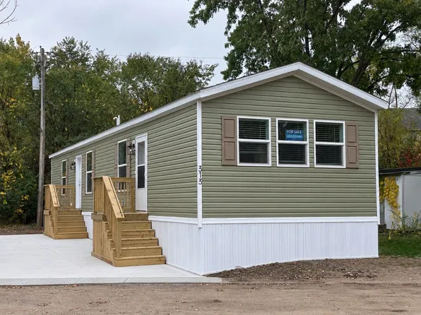 150 Highway 10 North Site #313, Stcloud, MN 56304