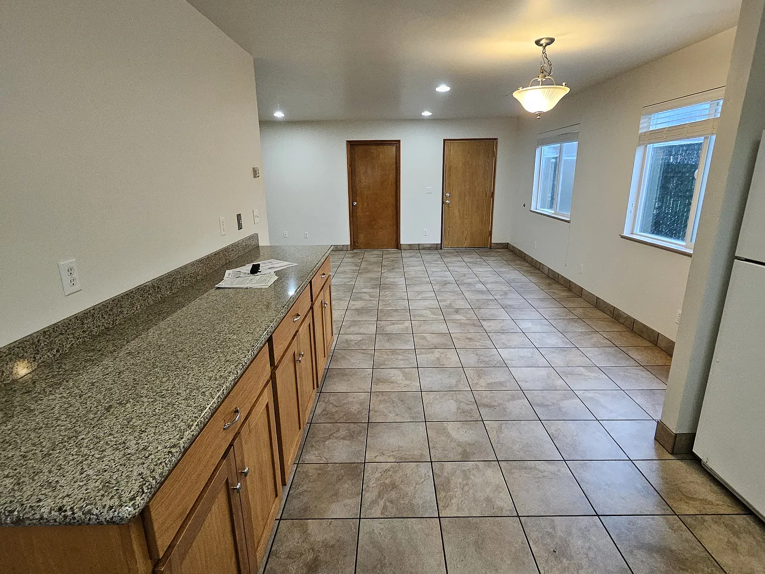 2 bed, 1.5 bath, 1200 sqft, $1,375 — Photo 3