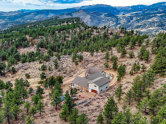 2nd image of 1042 Steamboat Valley Rd