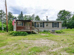 82 Anns Dr, Weare, NH 03281