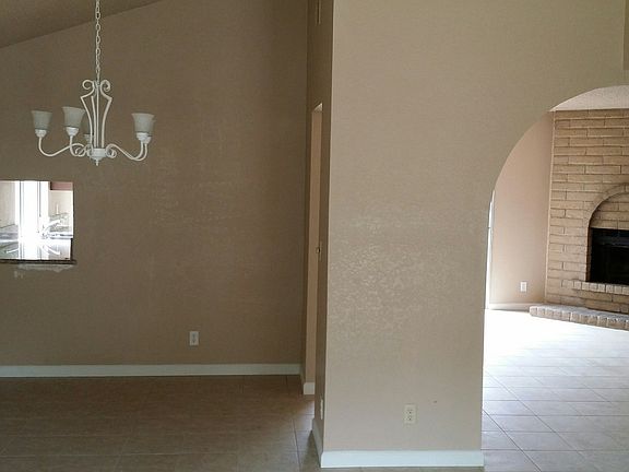 3rd image of 4545 Armadale Way