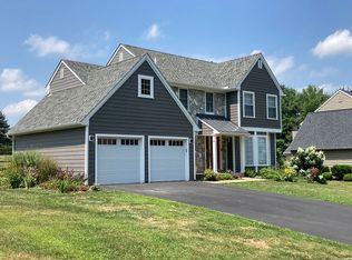 30 Canterbury Dr, Kennett Square, PA 19348
