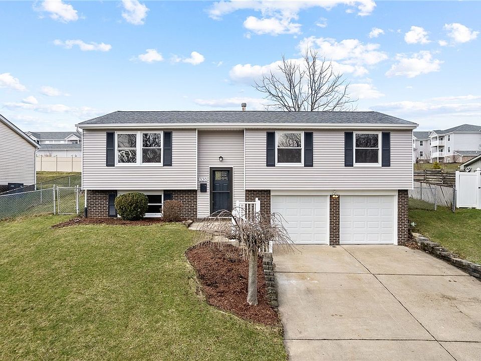 1st image of 320 Willow Hedge Dr