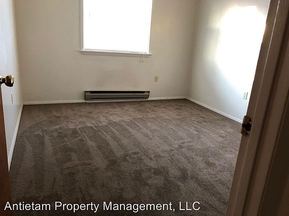 4th image of 320 S Mont Valla Ave