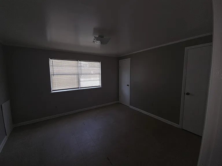 9611 17th Bay St #6 — Photo 7