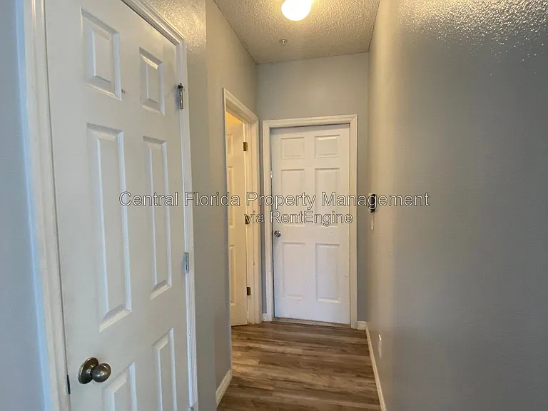 2076 Cypress Bay Blvd — Photo 8