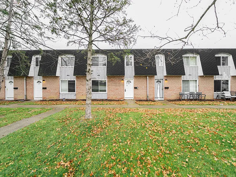 5520 Beavercrest Dr — Photo 13