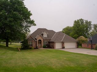 3927 Stonebrook Dr, Norman, OK 73072