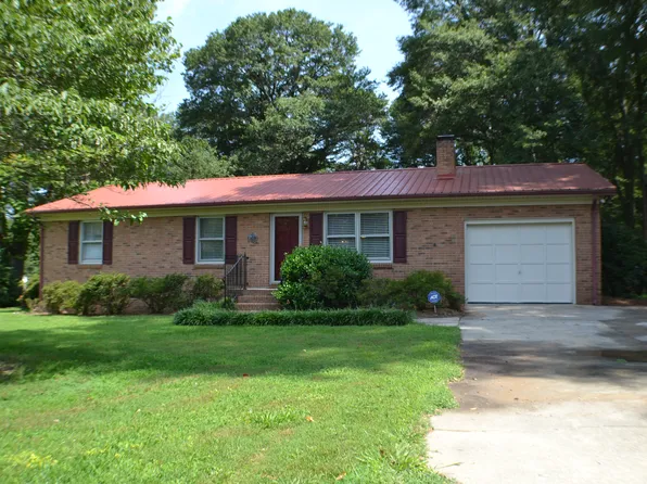 1501 Riverside Dr, Charlotte, NC 28214