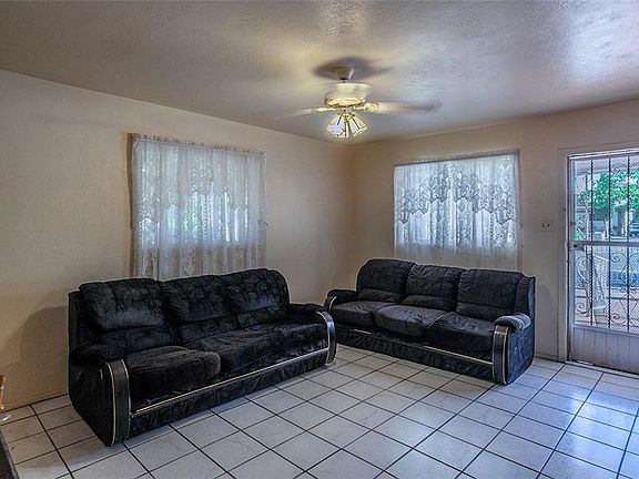5th image of 3617 Sheppard Ave