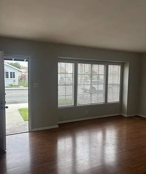 16713 Ardmore Ave #16713 — Photo 4