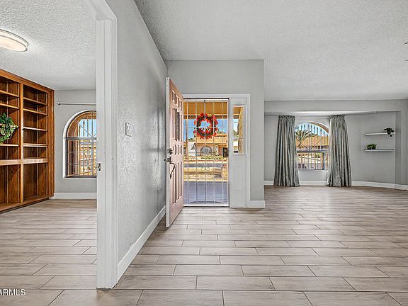 5th image of 3165 W MARCONI Avenue