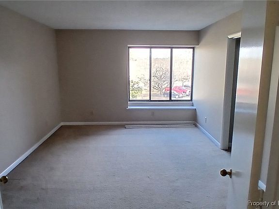 4th image of 549 Cypress Trace Dr