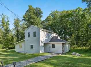 4 Quail Rd, Sparta, NJ 07871
