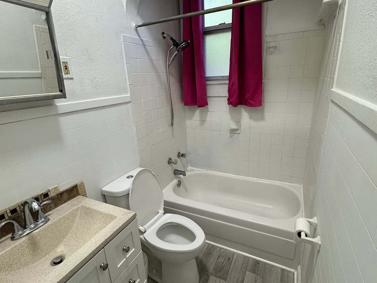 2 bed, 900 sqft, $1,200 — Photo 3