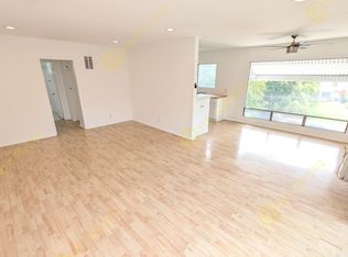 3209 Rowena Ave #6, Los Angeles, CA 90027