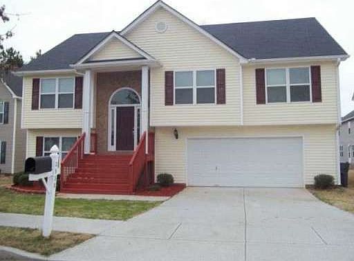 1st image of 2938 Meadow Point Dr
