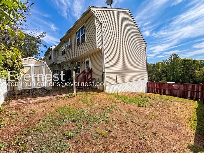 1101 Highpointe Blvd — Photo 33