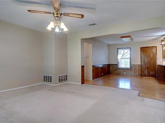 3rd image of 5704 County Road 319