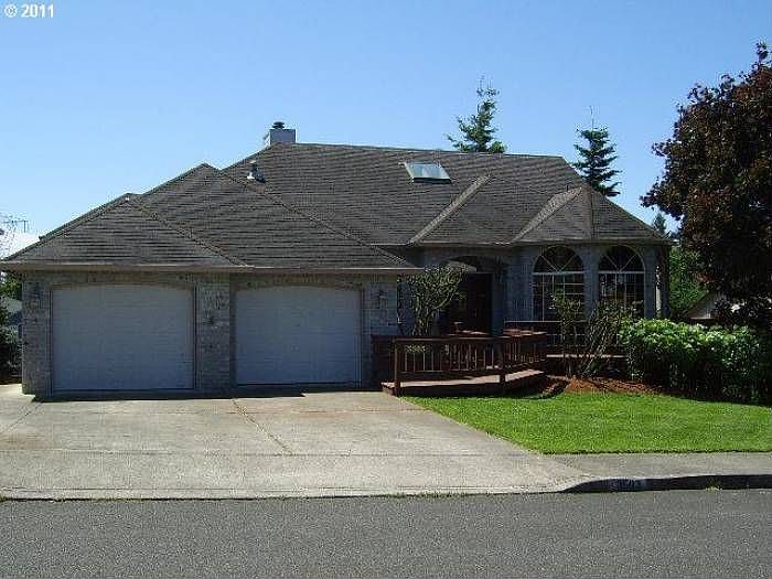 1st image of 3503 NE 97th St