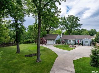1872 19th Ave, Moline, IL 61265