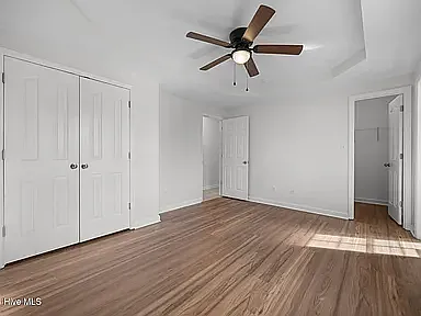 702 Buster Ct — Photo 17
