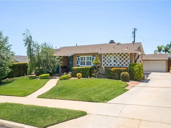 469 N Nearglen Ave, Covina, CA 91724