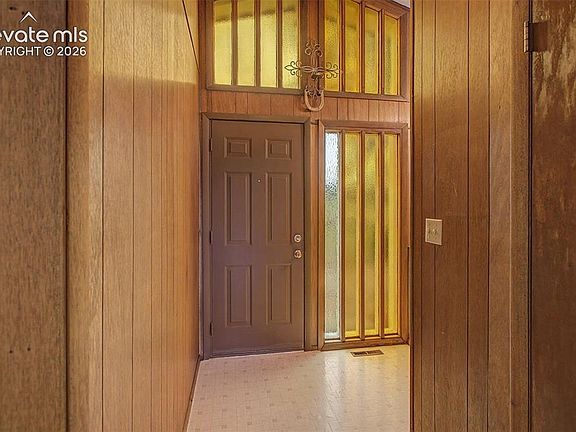 3rd image of 2171 Copley Rd